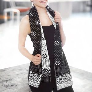 Simplicity Wide Knit Scarf Long Winter Wrap Reversible Unisex Black & Wh…